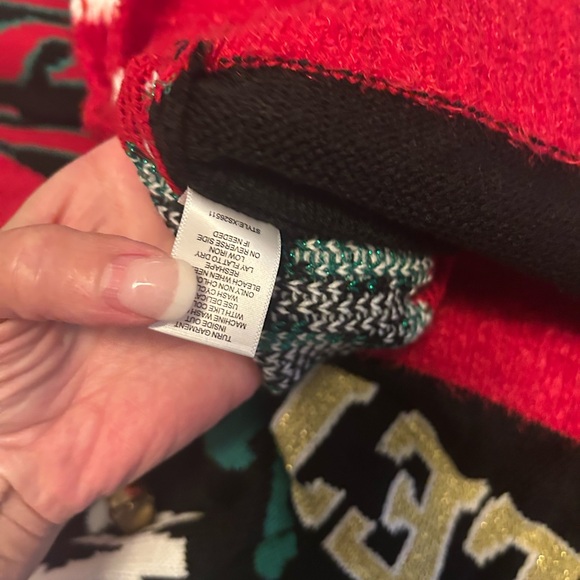 NWOT CHRISTMAS cardigan sweater. - Picture 14 of 15